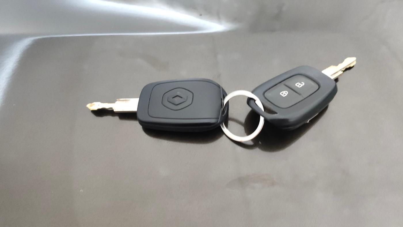 2018 Renault Kwid RXT 1.0 AMT (O), Petrol, Automatic, 11,574 km, Key Close Up