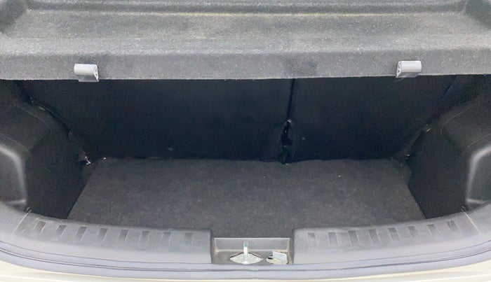 2017 Maruti Swift LXI OPT, Petrol, Manual, 15,378 km, Boot Inside