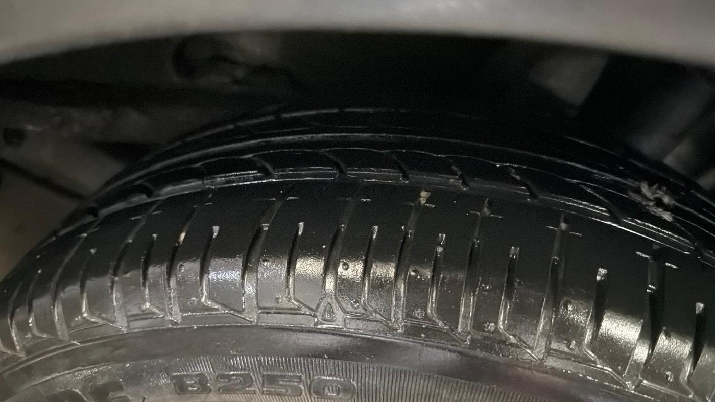 2021 Tata Tiago XT PETROL, Petrol, Manual, 23,803 km, Left Rear Tyre Tread