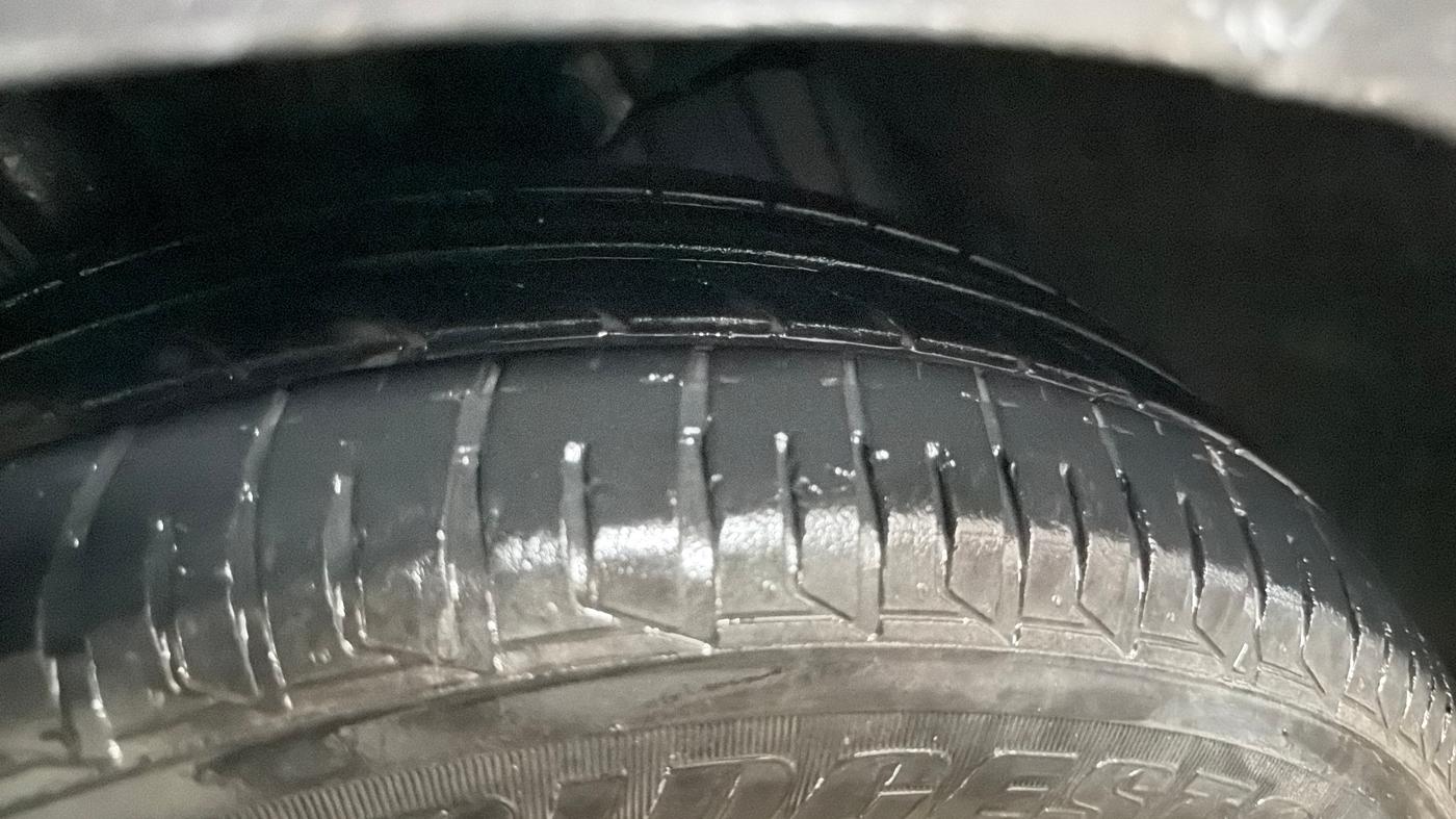 2021 Tata Tiago XT PETROL, Petrol, Manual, 23,803 km, Right Front Tyre Tread