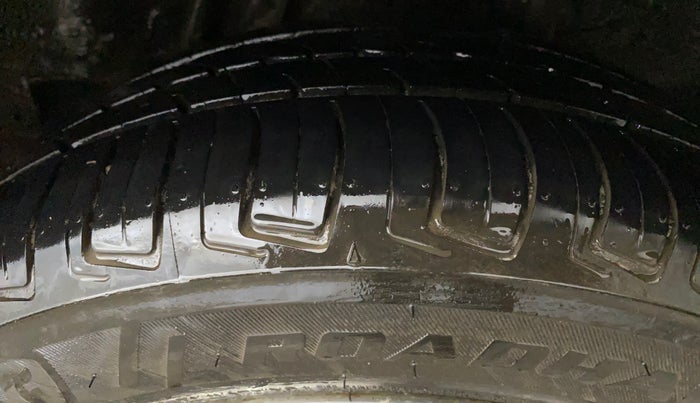 2018 Honda WR-V 1.2L I-VTEC VX MT, Petrol, Manual, 1,20,118 km, Left Rear Tyre Tread