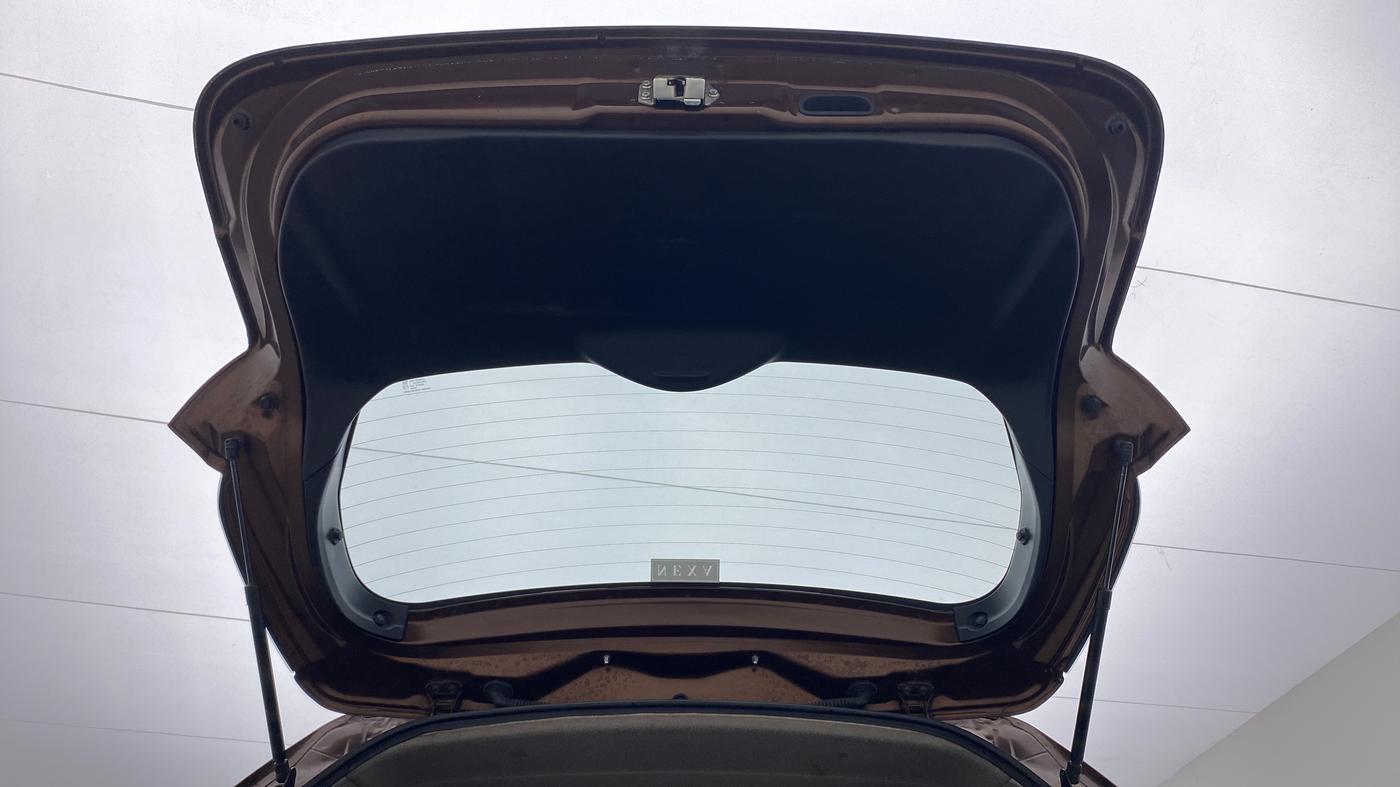 2016 Maruti S Cross ZETA 1.3, Diesel, Manual, 99,023 km, Boot Door Open