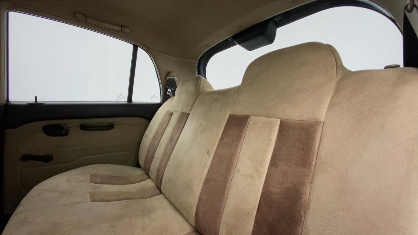 2013 Hyundai Santro Xing GL PLUS, CNG, Manual, 94,110 km, Right Side Rear Door Cabin