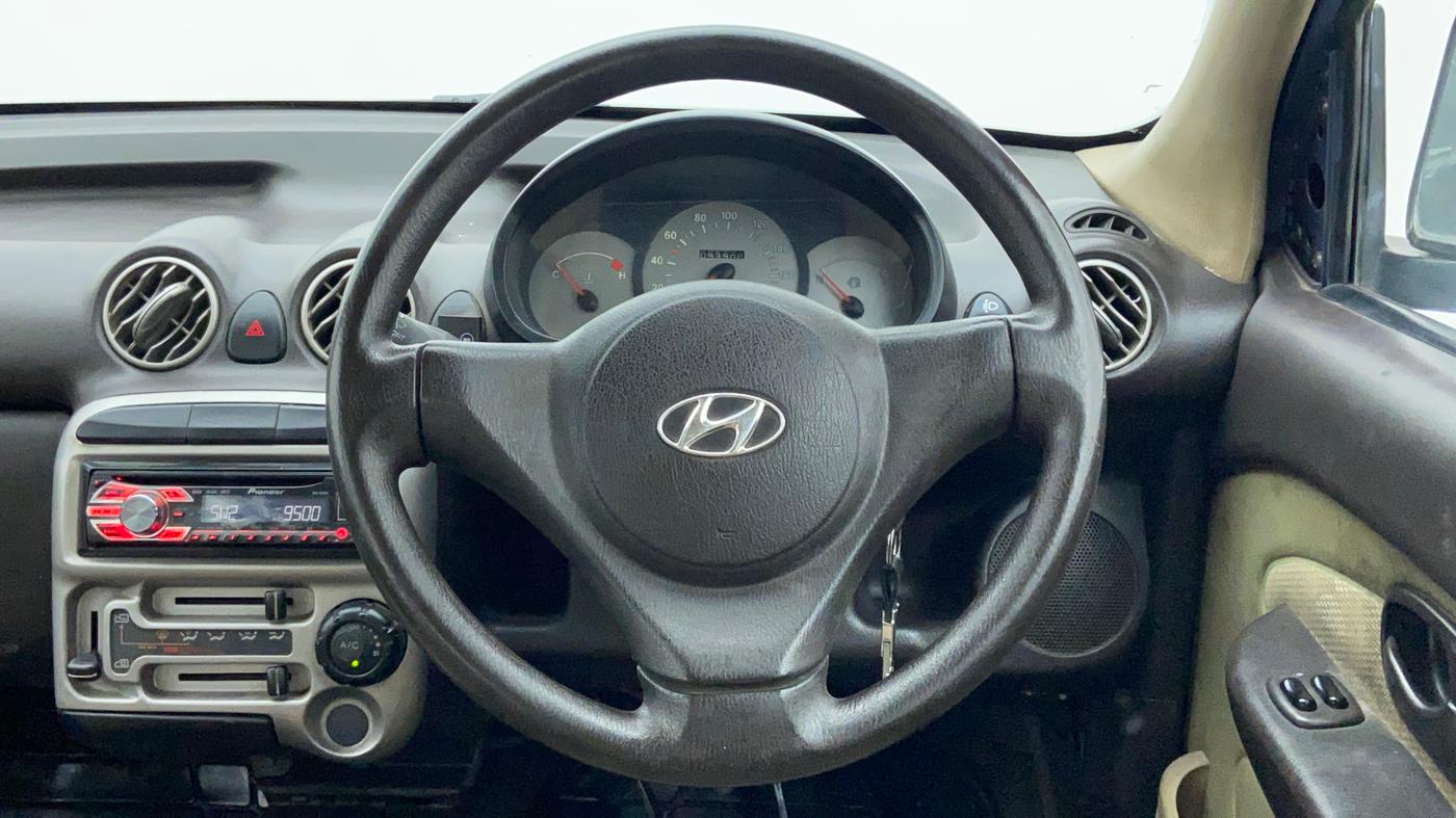 2013 Hyundai Santro Xing GL PLUS, CNG, Manual, 94,110 km, Steering Wheel Close Up