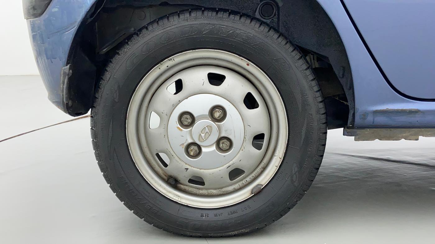 2013 Hyundai Santro Xing GL PLUS, CNG, Manual, 94,110 km, Right Rear Wheel