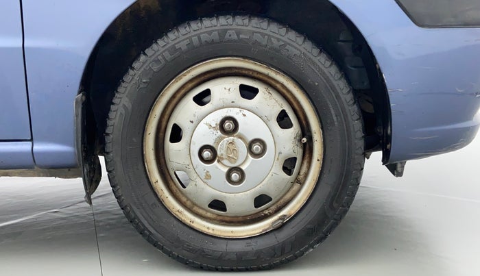 2013 Hyundai Santro Xing GL PLUS, CNG, Manual, 94,110 km, Right Front Wheel
