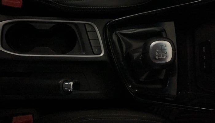 2019 MG HECTOR SMART HYBRID 1.5 PETROL, Petrol, Manual, 59,525 km, Gear Lever