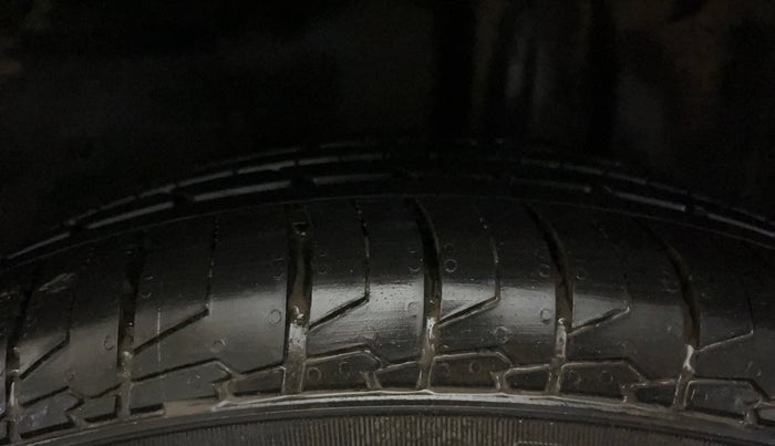 2019 MG HECTOR SMART HYBRID 1.5 PETROL, Petrol, Manual, 59,525 km, Left Rear Tyre Tread