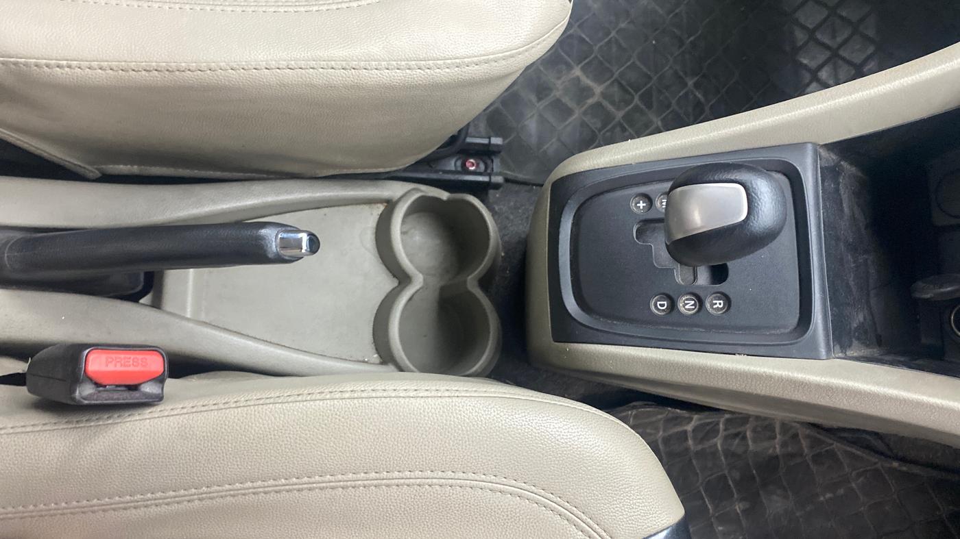 2015 Maruti Celerio VXI AMT, Petrol, Automatic, 53,282 km, Gear Lever