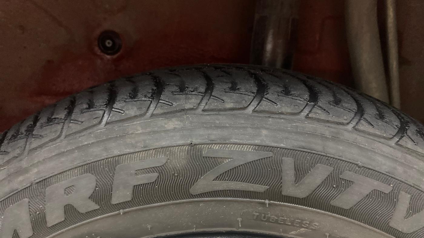 2015 Maruti Celerio VXI AMT, Petrol, Automatic, 53,282 km, Left Rear Tyre Tread