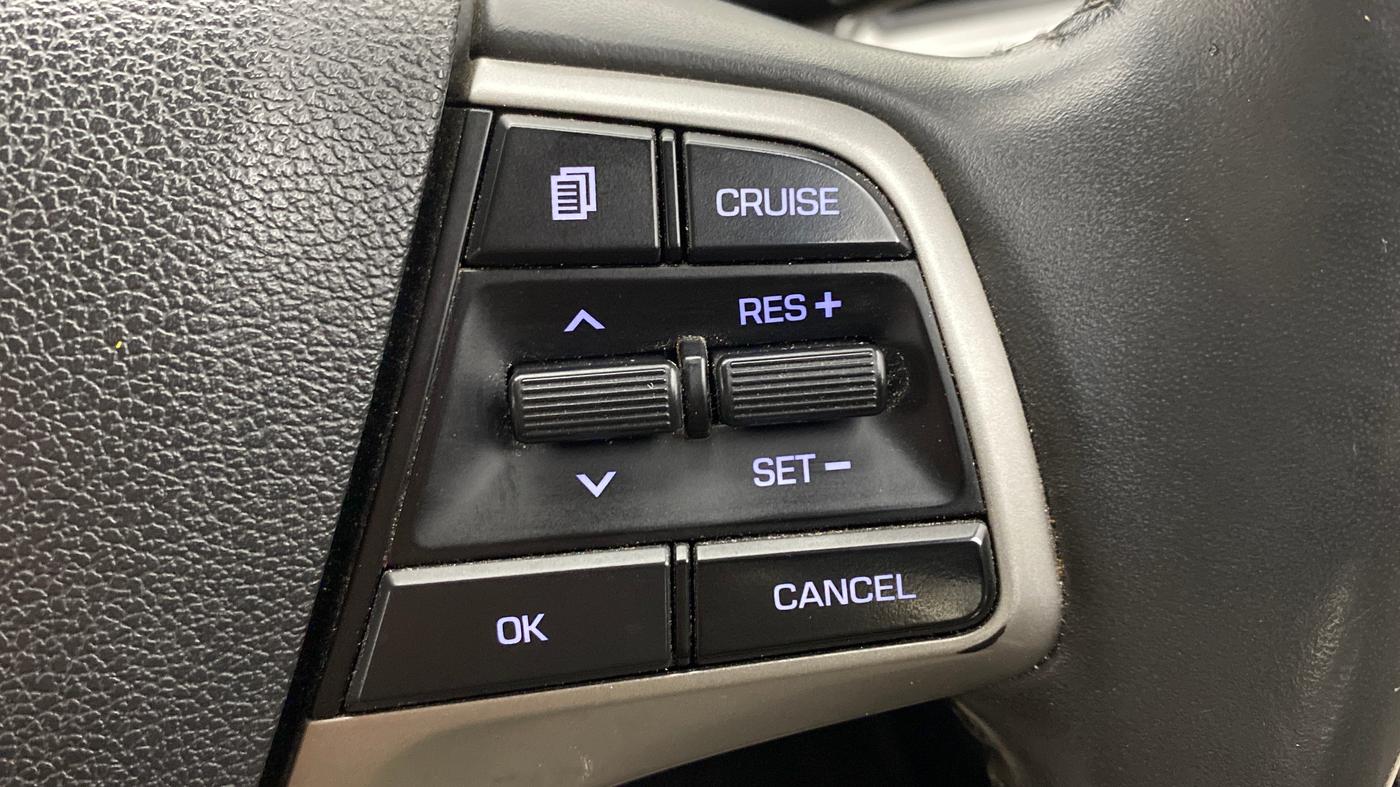 2018 Hyundai Verna 1.6 SX VTVT (O), Petrol, Manual, 60,452 km, Adaptive Cruise Control