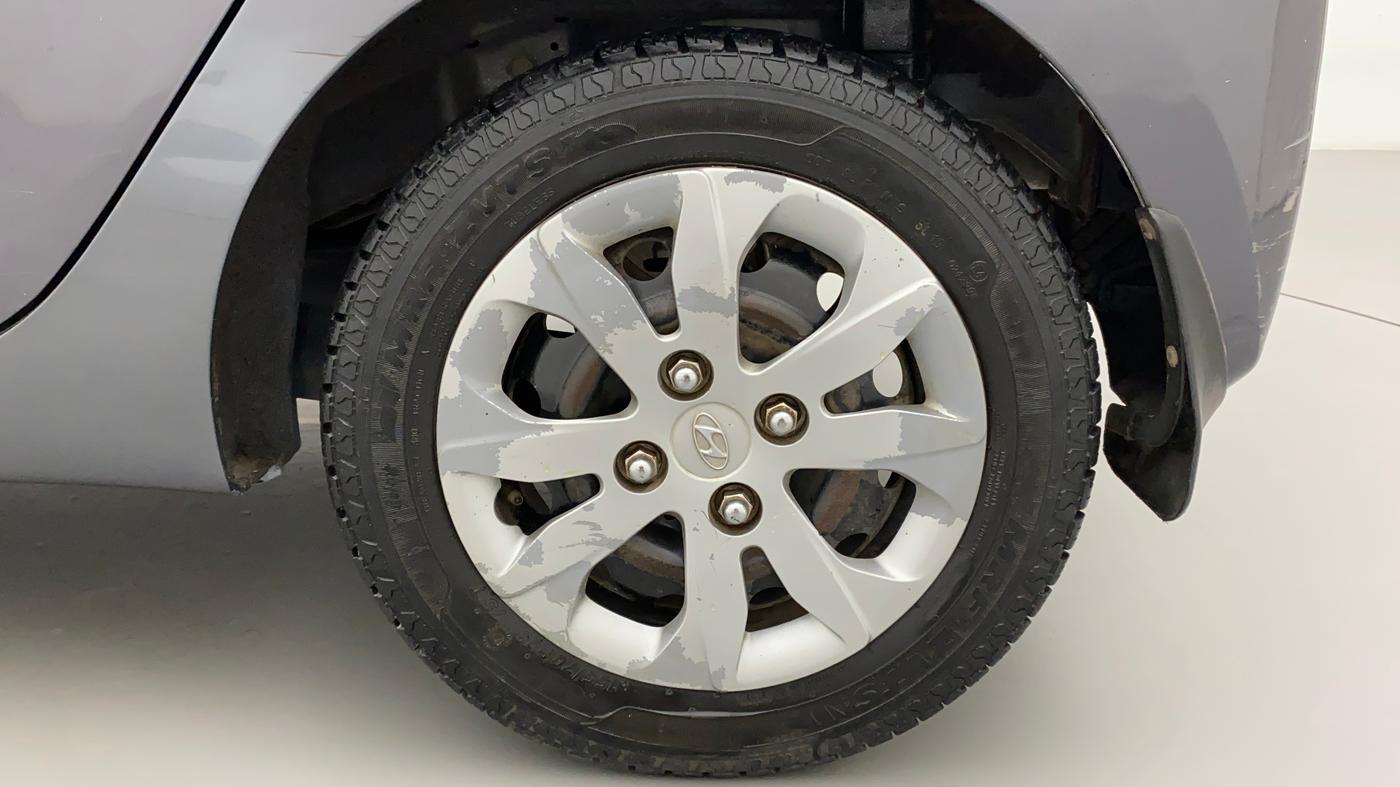 2017 Hyundai Eon MAGNA +, Petrol, Manual, 72,083 km, Left Rear Wheel
