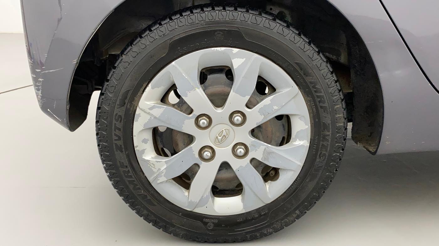 2017 Hyundai Eon MAGNA +, Petrol, Manual, 72,083 km, Right Rear Wheel