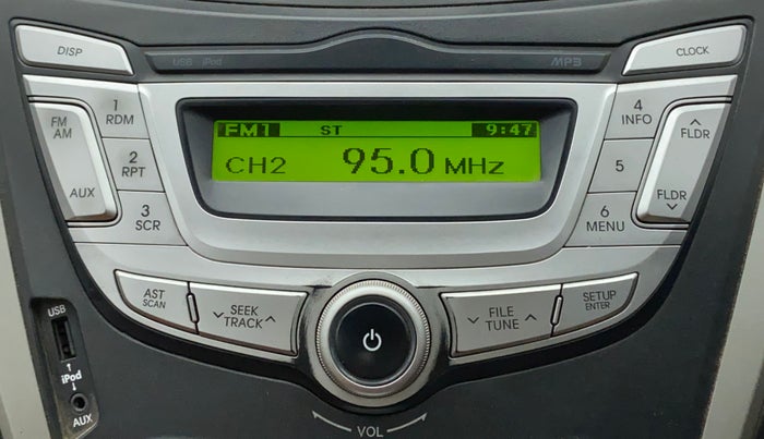2017 Hyundai Eon MAGNA +, Petrol, Manual, 72,083 km, Infotainment System
