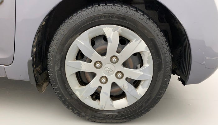 2017 Hyundai Eon MAGNA +, Petrol, Manual, 72,083 km, Right Front Wheel