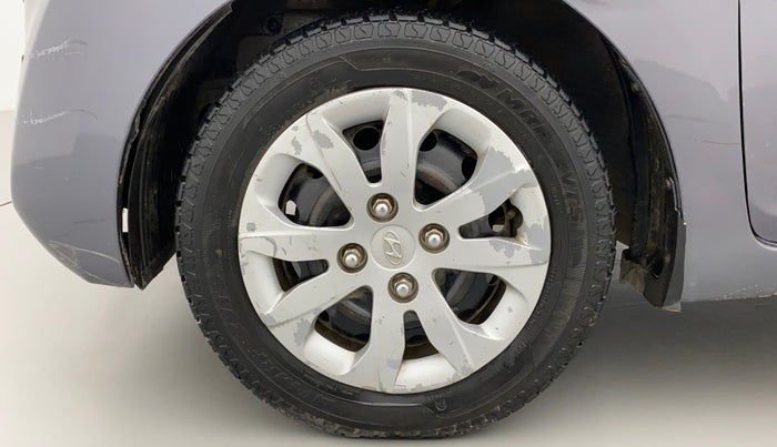 2017 Hyundai Eon MAGNA +, Petrol, Manual, 72,083 km, Left Front Wheel