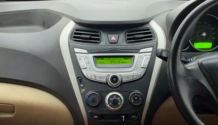 2017 Hyundai Eon MAGNA +, Petrol, Manual, 72,083 km, Air Conditioner