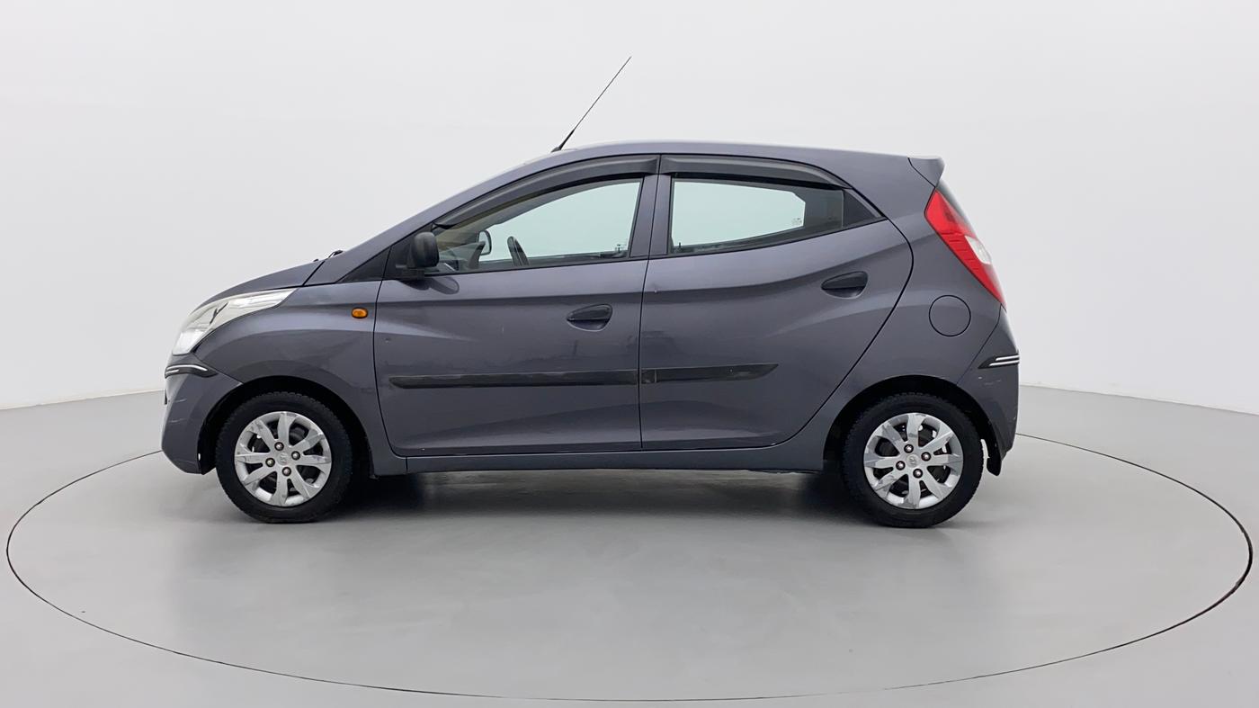 2017 Hyundai Eon MAGNA +, Petrol, Manual, 72,083 km, Left Side