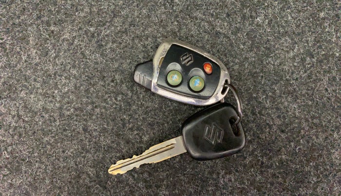 2016 Maruti Celerio VXI, Petrol, Manual, 76,518 km, Key Close Up