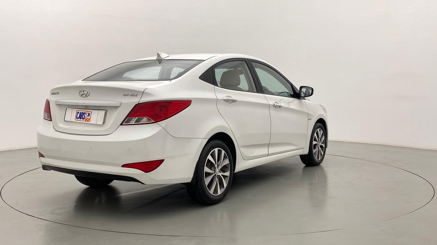 2017 Hyundai Verna 1.6 SX VTVT, Petrol, Manual, 41,080 km, Right Back Diagonal