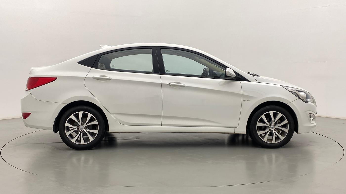 2017 Hyundai Verna 1.6 SX VTVT, Petrol, Manual, 41,080 km, Right Side View