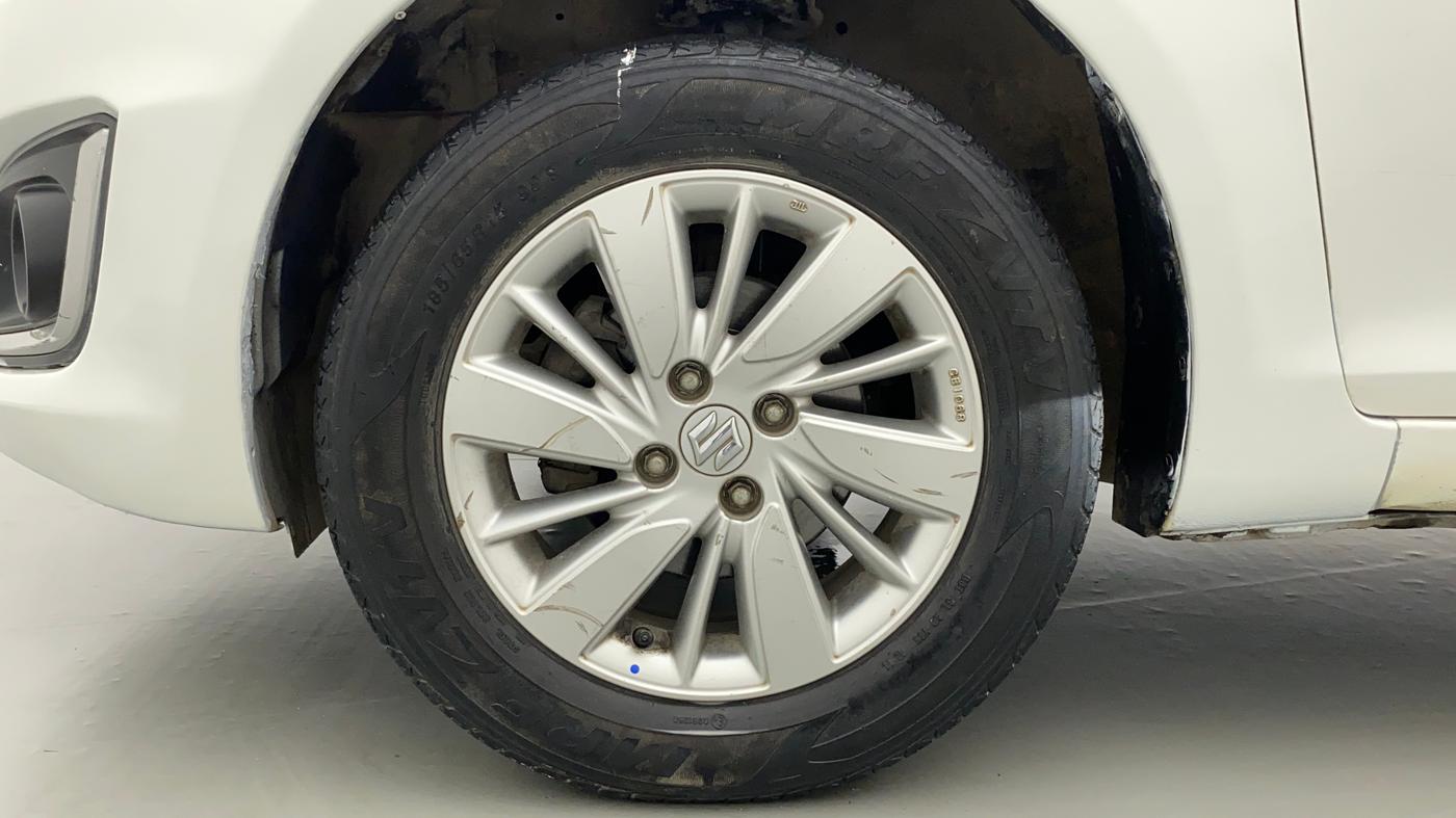 2014 Maruti Swift ZXI, Petrol, Manual, 48,929 km, Left Front Wheel