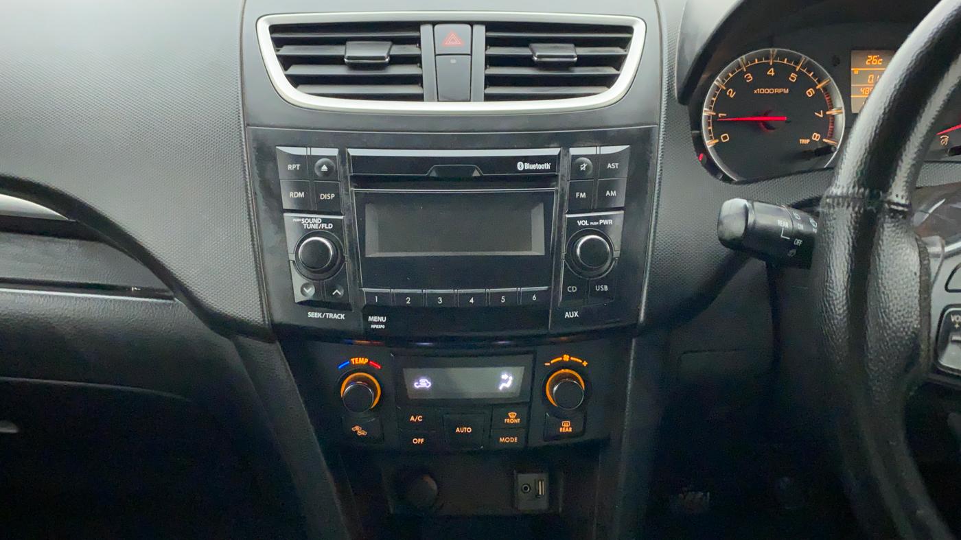 2014 Maruti Swift ZXI, Petrol, Manual, 48,929 km, Air Conditioner