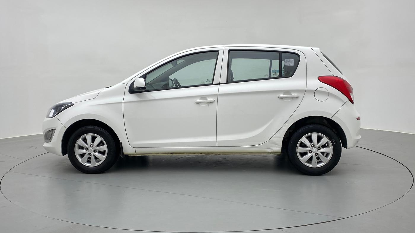 2013 Hyundai i20 SPORTZ 1.4 CRDI, Diesel, Manual, 71,977 km, Left Side