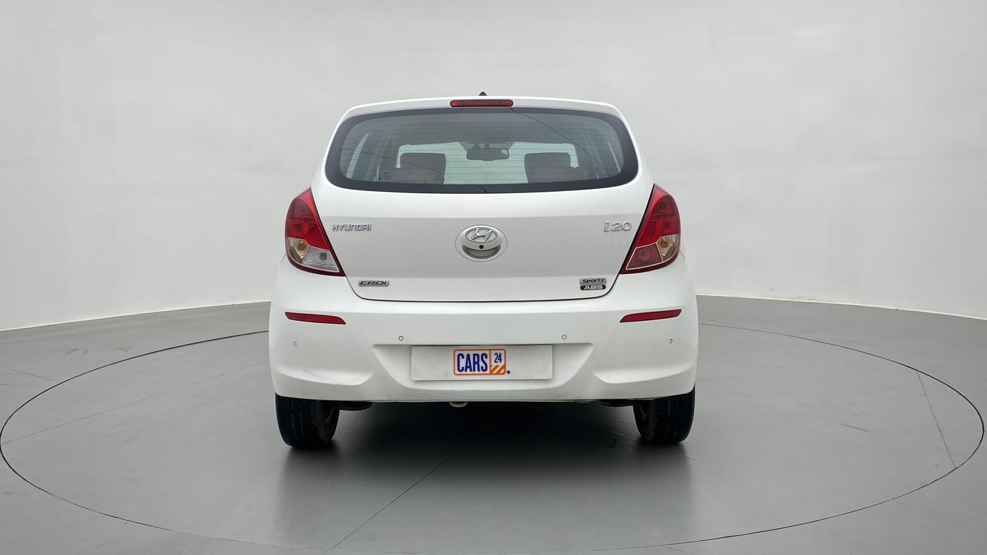 2013 Hyundai i20 SPORTZ 1.4 CRDI, Diesel, Manual, 71,977 km, Back/Rear