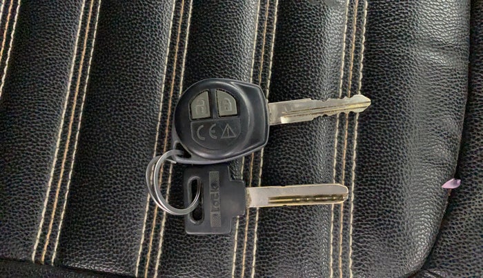 2015 Maruti Celerio ZXI, CNG, Manual, 58,610 km, Key Close Up