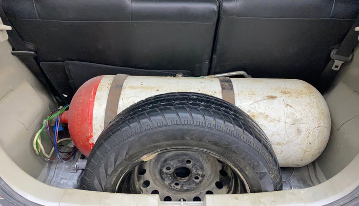 2015 Maruti Celerio ZXI, CNG, Manual, 58,610 km, Boot Inside