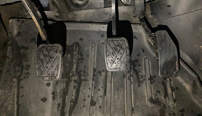 2024 Maruti FRONX DELTA PLUS 1.2MT, Petrol, Manual, 33,477 km, Pedals