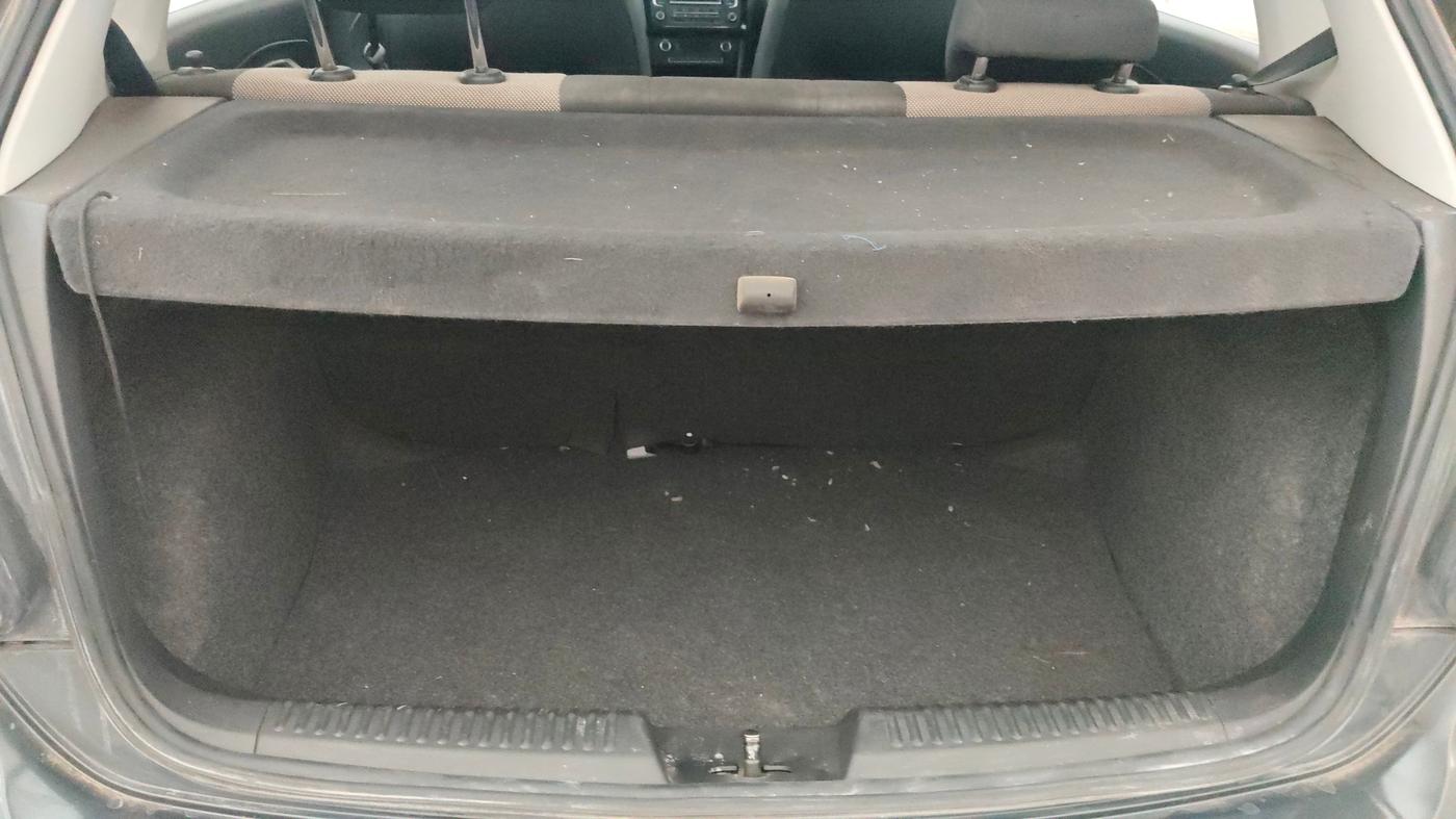 2015 Volkswagen Polo GT TSI AT, Petrol, Automatic, 44,566 km, Boot Inside
