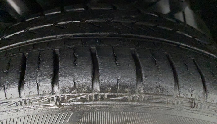 2018 Toyota YARIS VX CVT, Petrol, Automatic, 11,360 km, Left Rear Tyre Tread