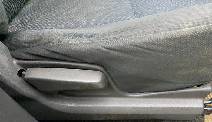 2011 Maruti Swift VXI, Petrol, Manual, 74,907 km, Driver Side Adjustment Panel