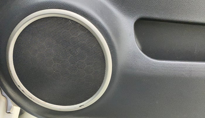 2011 Maruti Swift VXI, Petrol, Manual, 74,907 km, Speaker