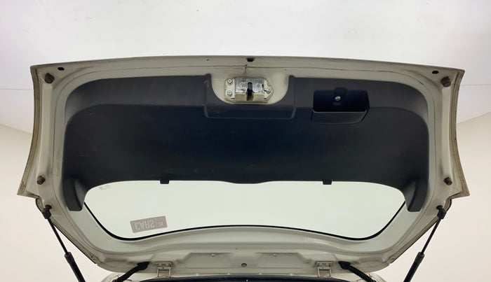 2011 Maruti Swift VXI, Petrol, Manual, 74,907 km, Boot Door Open