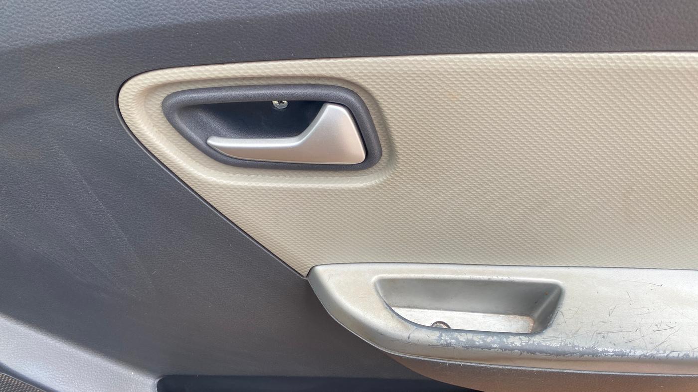2018 Maruti Alto K10 VXI (O) AMT, Petrol, Automatic, 47,738 km, Driver Side Door Panels Control