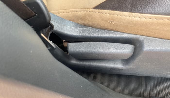 2018 Maruti Alto K10 VXI (O) AMT, Petrol, Automatic, 47,738 km, Driver Side Adjustment Panel