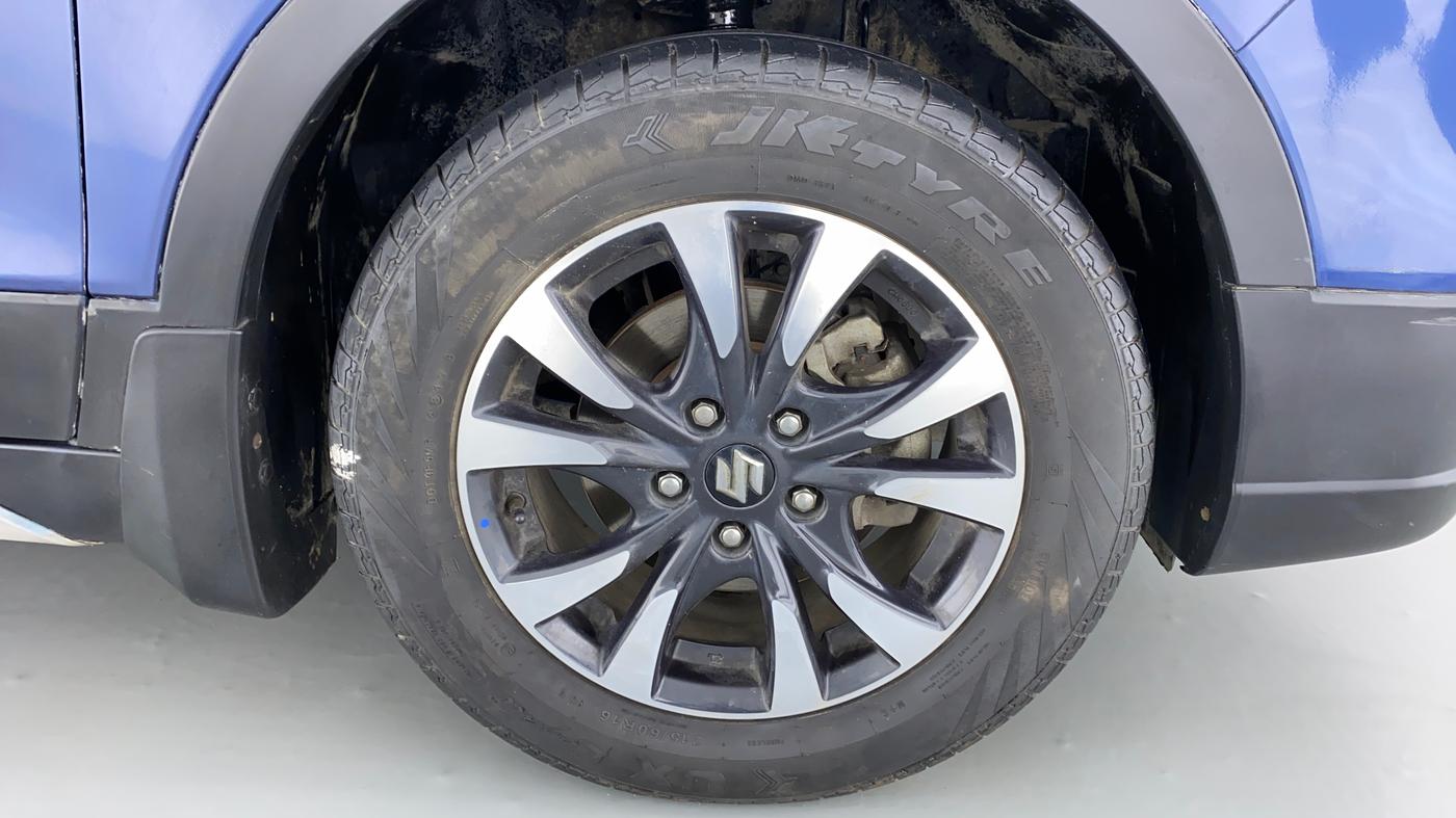 2018 Maruti S Cross ZETA 1.3 SHVS, Diesel, Manual, 33,575 km, Right Front Wheel