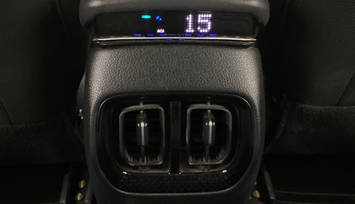 2020 KIA SONET GTX + 1.0 IMT, Petrol, Manual, 29,746 km, Rear AC Vents