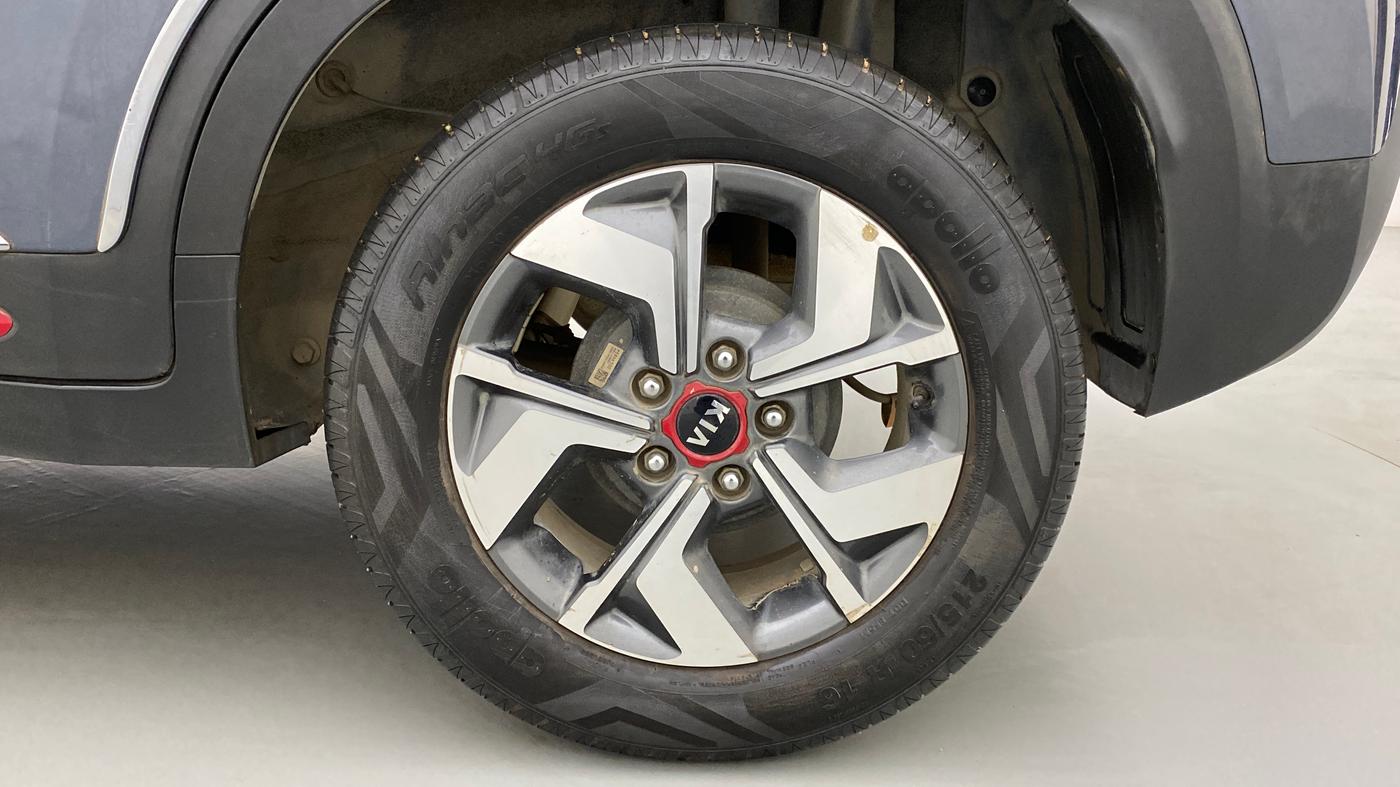 2020 KIA SONET GTX + 1.0 IMT, Petrol, Manual, 29,746 km, Left Rear Wheel