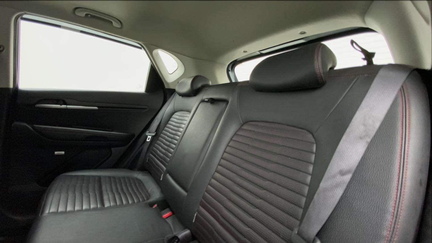 2020 KIA SONET GTX + 1.0 IMT, Petrol, Manual, 29,746 km, Right Side Rear Door Cabin