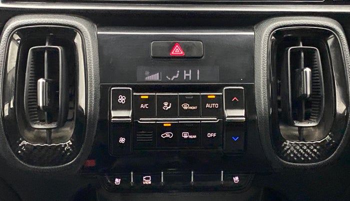 2020 KIA SONET GTX + 1.0 IMT, Petrol, Manual, 29,746 km, Automatic Climate Control