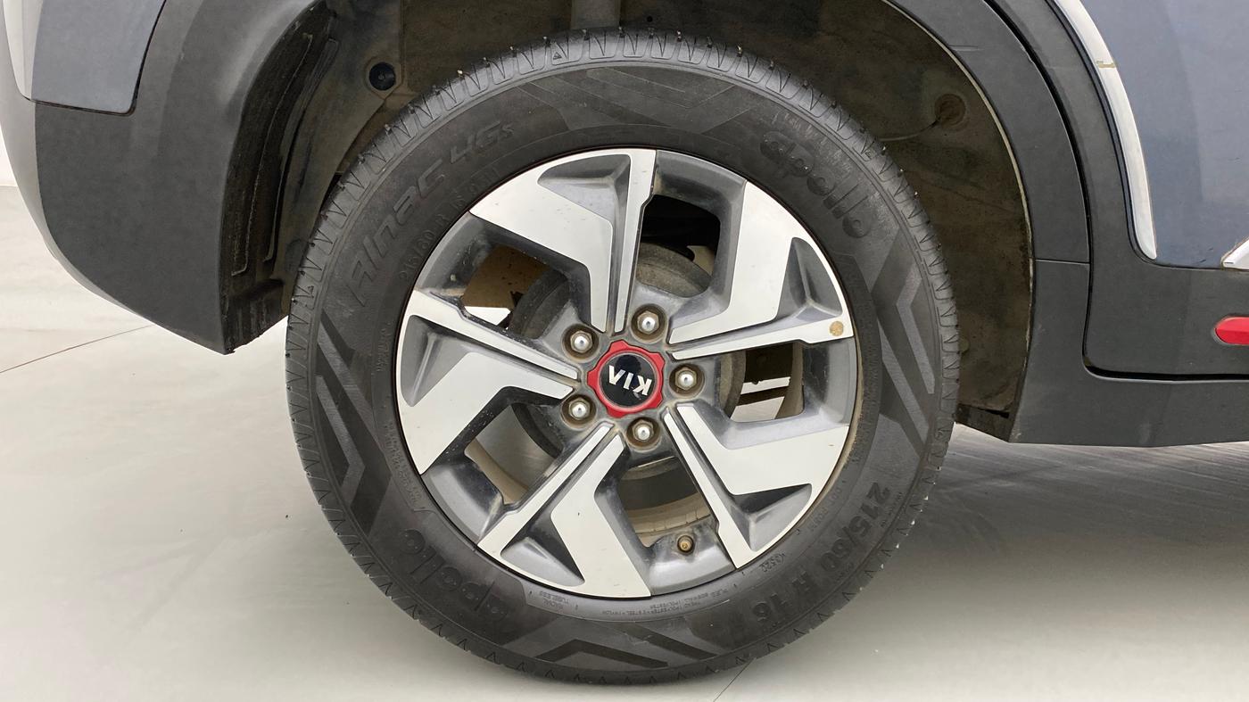 2020 KIA SONET GTX + 1.0 IMT, Petrol, Manual, 29,746 km, Right Rear Wheel