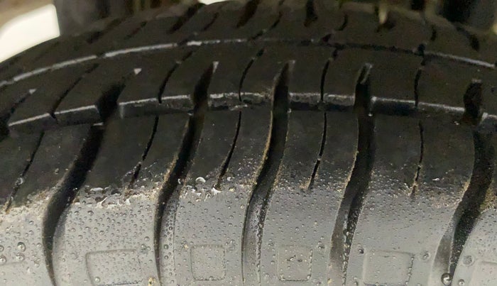 2018 Maruti Alto 800 LXI, Petrol, Manual, 19,021 km, Right Rear Tyre Tread