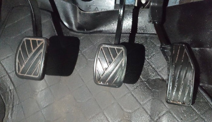 2021 Maruti Swift VXI, Petrol, Manual, 56,290 km, Pedals