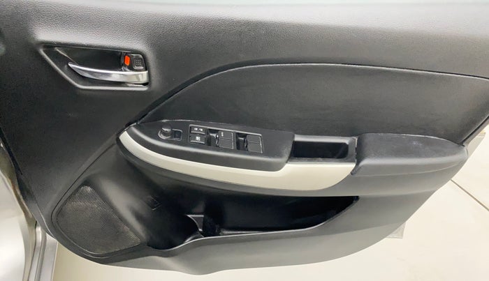 2015 Maruti Baleno DELTA PETROL 1.2, Petrol, Manual, 69,637 km, Driver Side Door Panels Control