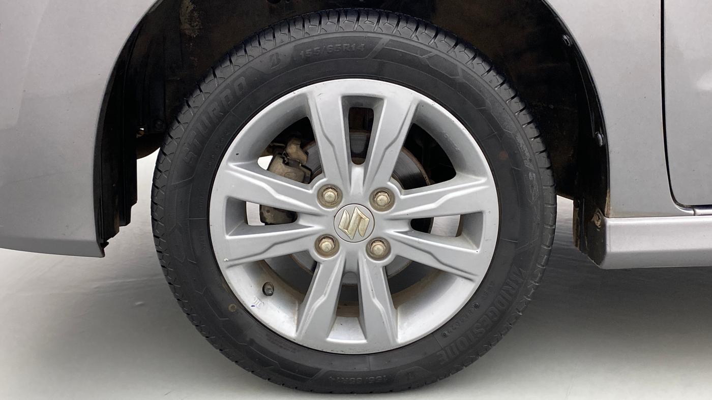 2014 Maruti Wagon R Stingray VXI, Petrol, Manual, 56,743 km, Left Front Wheel