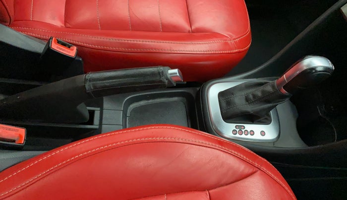 2015 Volkswagen Polo GT TSI AT, Petrol, Automatic, 1,05,518 km, Gear Lever